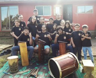 Taina Maohi Music School students