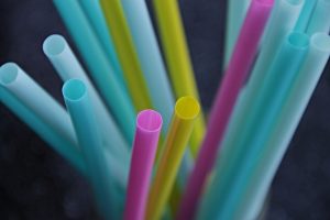 Bombillas plásticas
