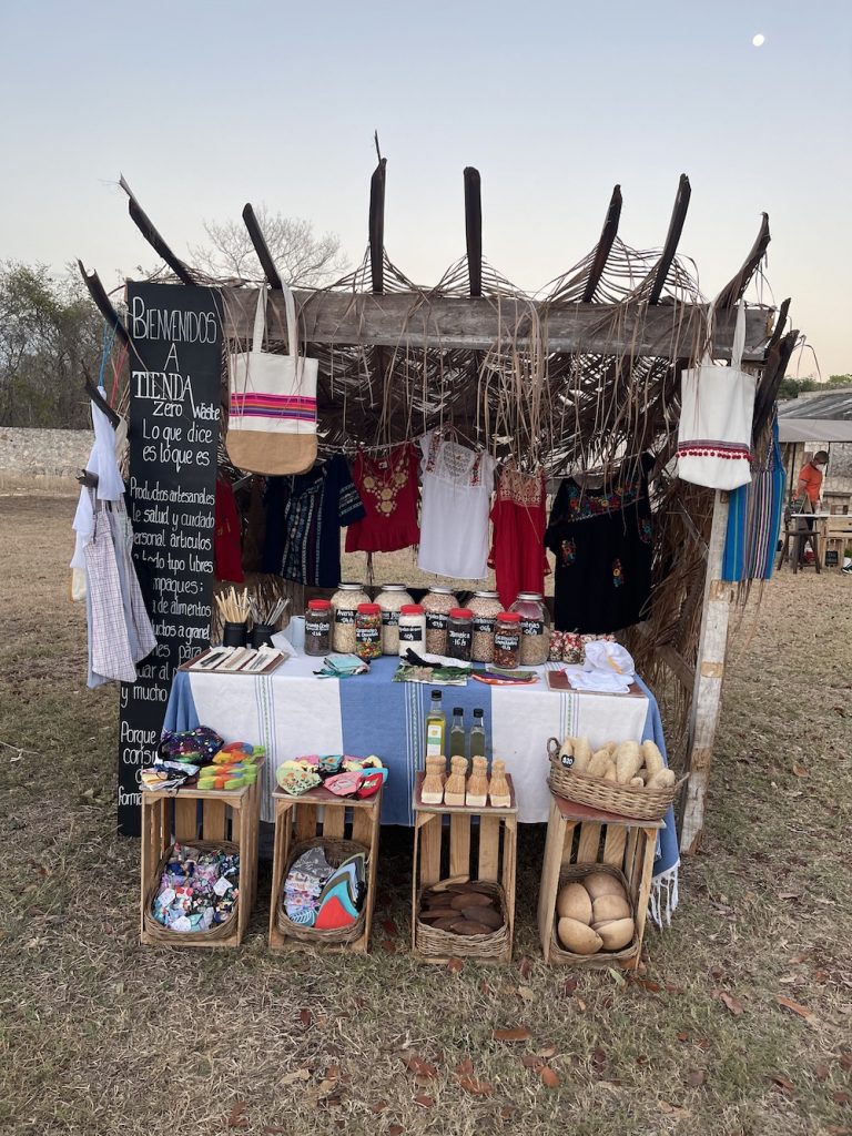 La Tienda Zero Waste at the Mercado Verde (Green Market)